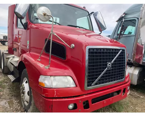 Volvo VNM Hood