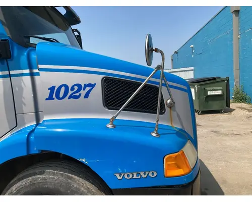 Volvo VNM Hood