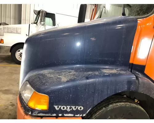 Volvo VNM Hood