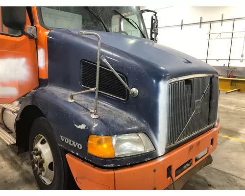 Volvo VNM Hood