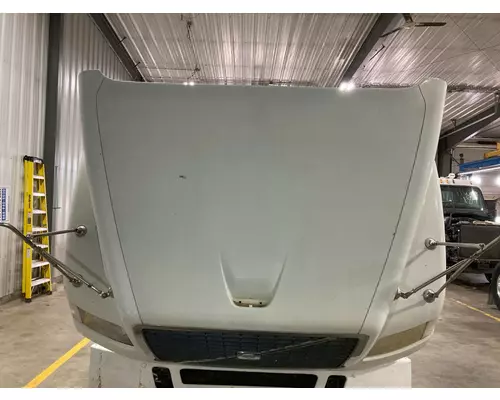 Volvo VNM Hood