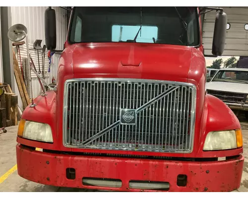 Volvo VNM Hood