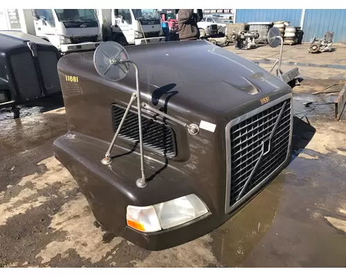 Volvo VNM Hood