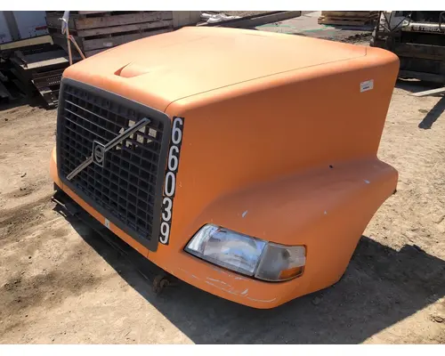 Volvo VNM Hood