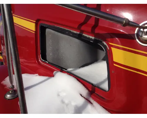 Volvo VNM Hood