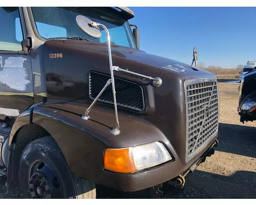 Volvo VNM Hood