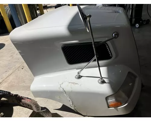 Volvo VNM Hood