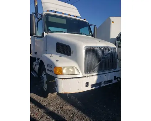 Volvo VNM Hood