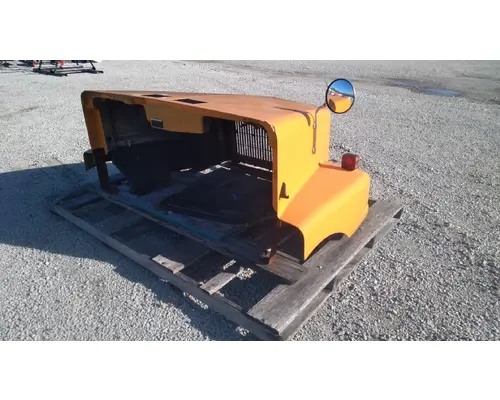 Volvo VNM Hood