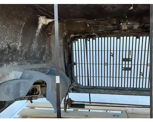 Volvo VNM Hood