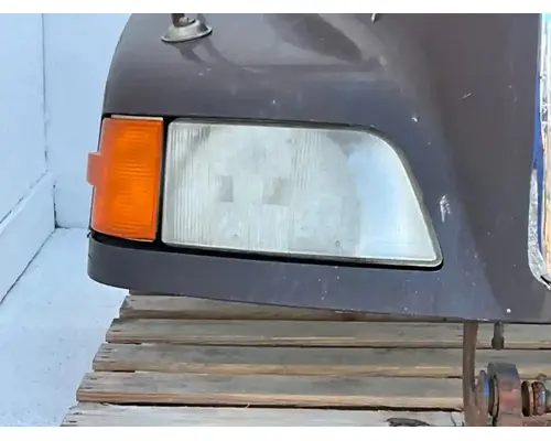 Volvo VNM Hood