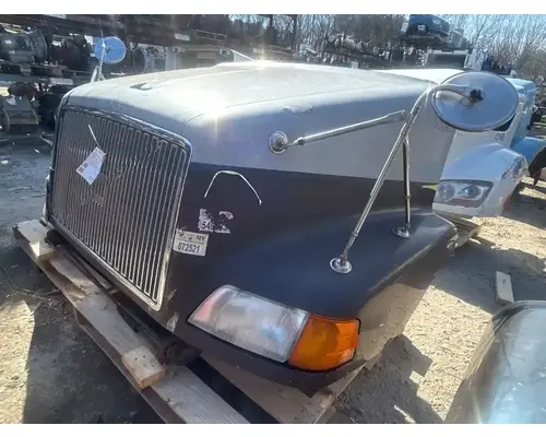 Volvo VNM Hood