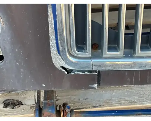 Volvo VNM Hood