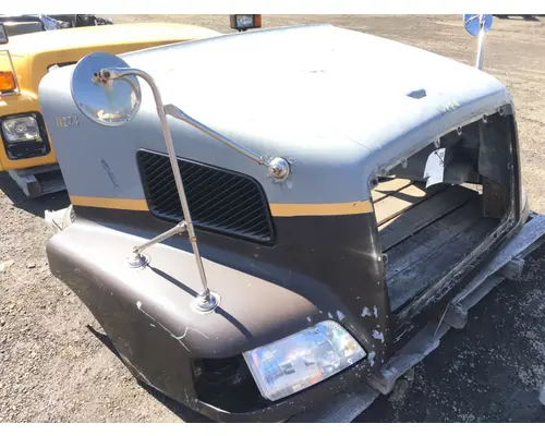 Volvo VNM Hood