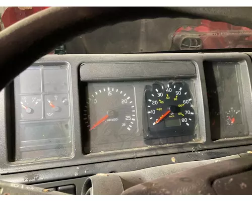 Volvo VNM Instrument Cluster