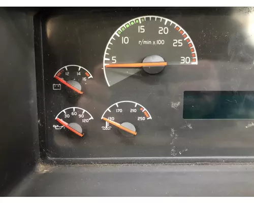 Volvo VNM Instrument Cluster