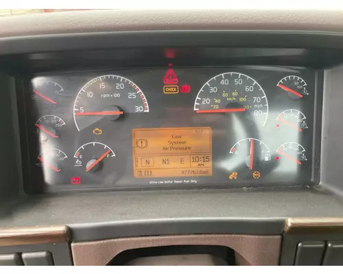 Volvo VNM Instrument Cluster