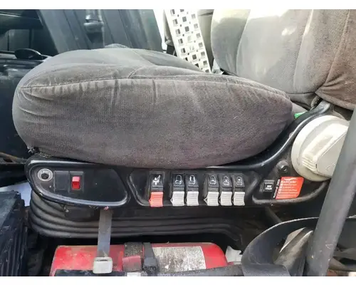 Volvo VNM Seat, Front