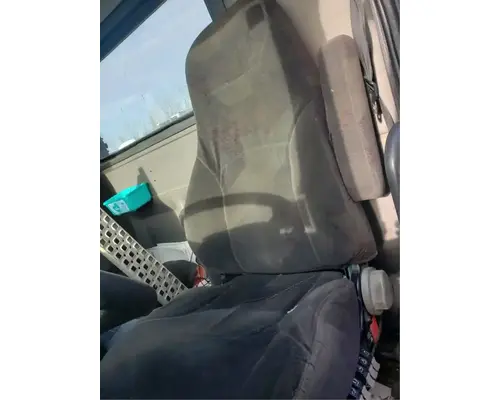 Volvo VNM Seat, Front