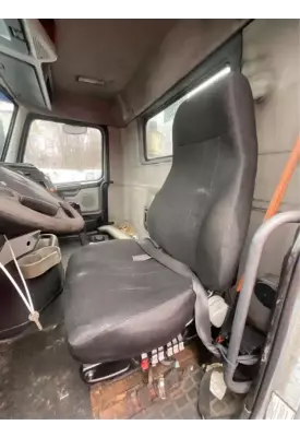 Volvo VNM Seat, Front