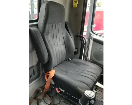 Volvo VNM Seat, Front
