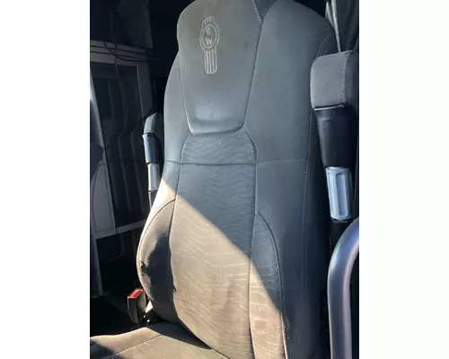 Volvo VNM Seat (non-Suspension)