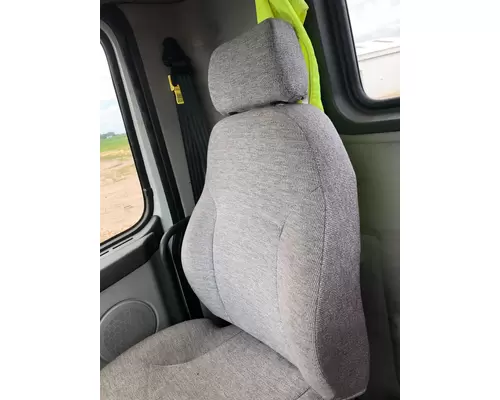 Volvo VNM Seat (non-Suspension)