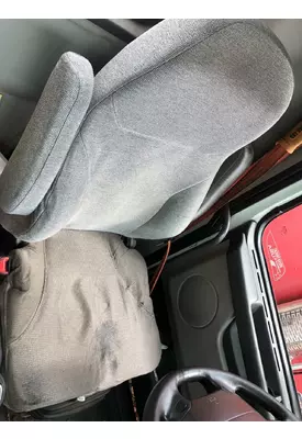 Volvo VNM Seat (non-Suspension)