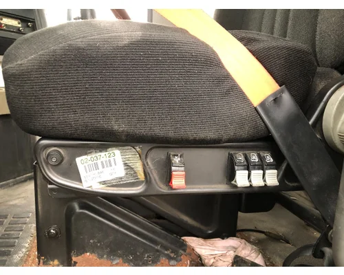 Volvo VNM Seat (non-Suspension)