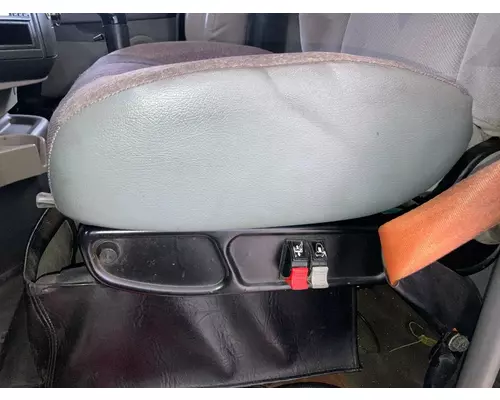 Volvo VNM Seat (non-Suspension)