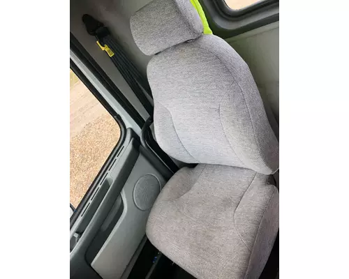 Volvo VNM Seat (non-Suspension)