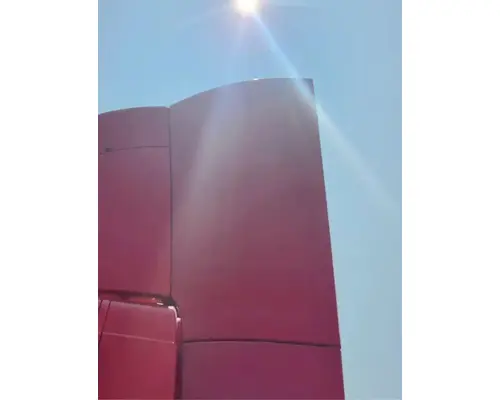 Volvo VNM Side Fairing