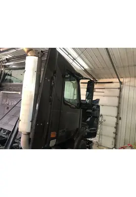 Volvo VNM Sleeper Fairing