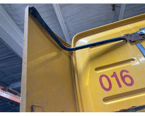 Volvo VNM Sleeper Fairing