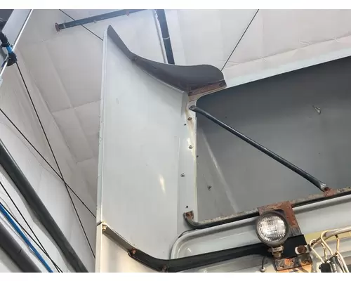 Volvo VNM Sleeper Fairing