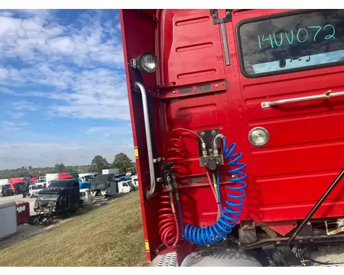 Volvo VNM Sleeper Fairing