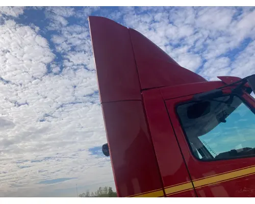 Volvo VNM Sleeper Fairing