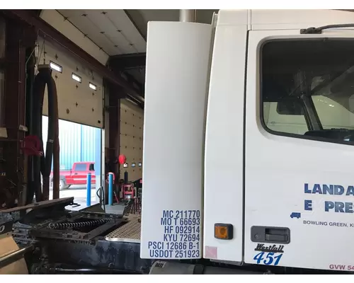 Volvo VNM Sleeper Fairing