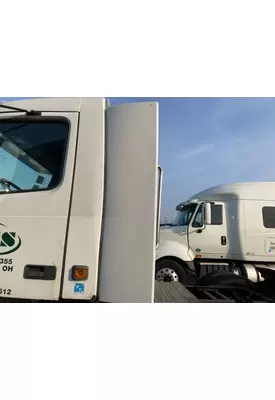 Volvo VNM Sleeper Fairing