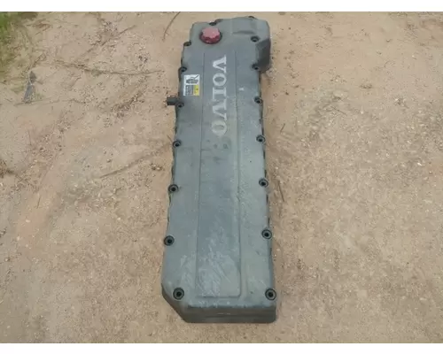 Volvo VNM Valve Cover