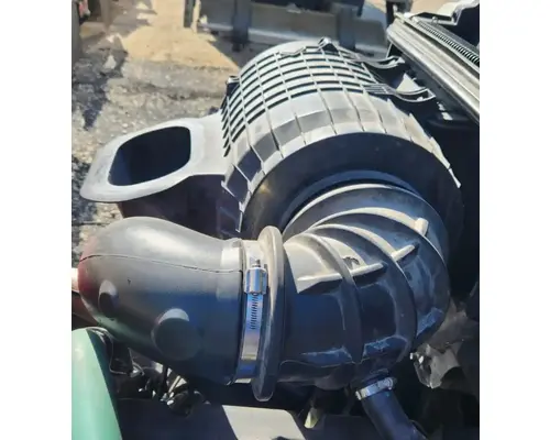 Volvo VNR64T Air Cleaner