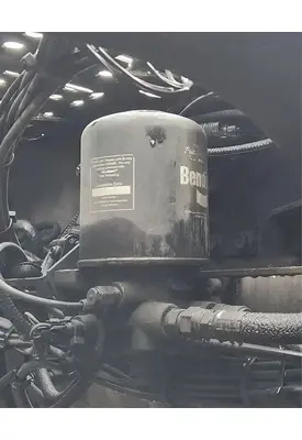 Volvo VNR64T Air Drier