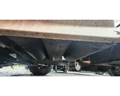Volvo VNR64T Air Tank