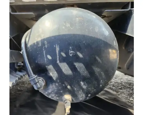 Volvo VNR64T Air Tank