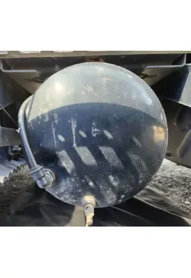 Volvo VNR64T Air Tank