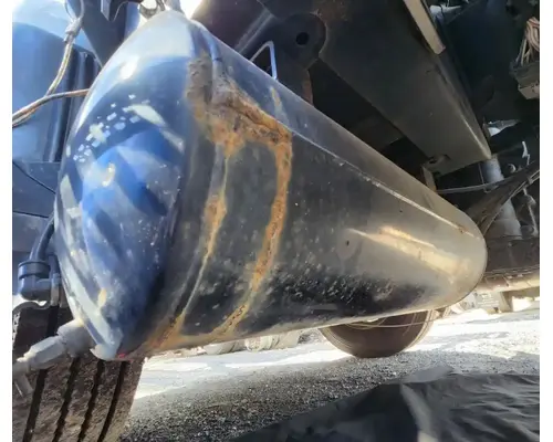 Volvo VNR64T Air Tank