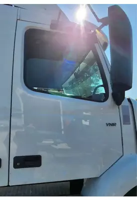 Volvo VNR64T Door Assembly, Front