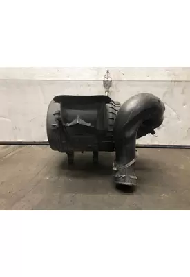 Volvo VNR Air Cleaner