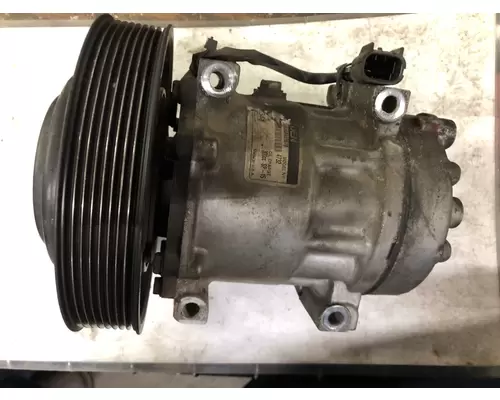 Volvo VNR Air Conditioner Compressor