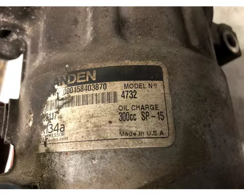 Volvo VNR Air Conditioner Compressor